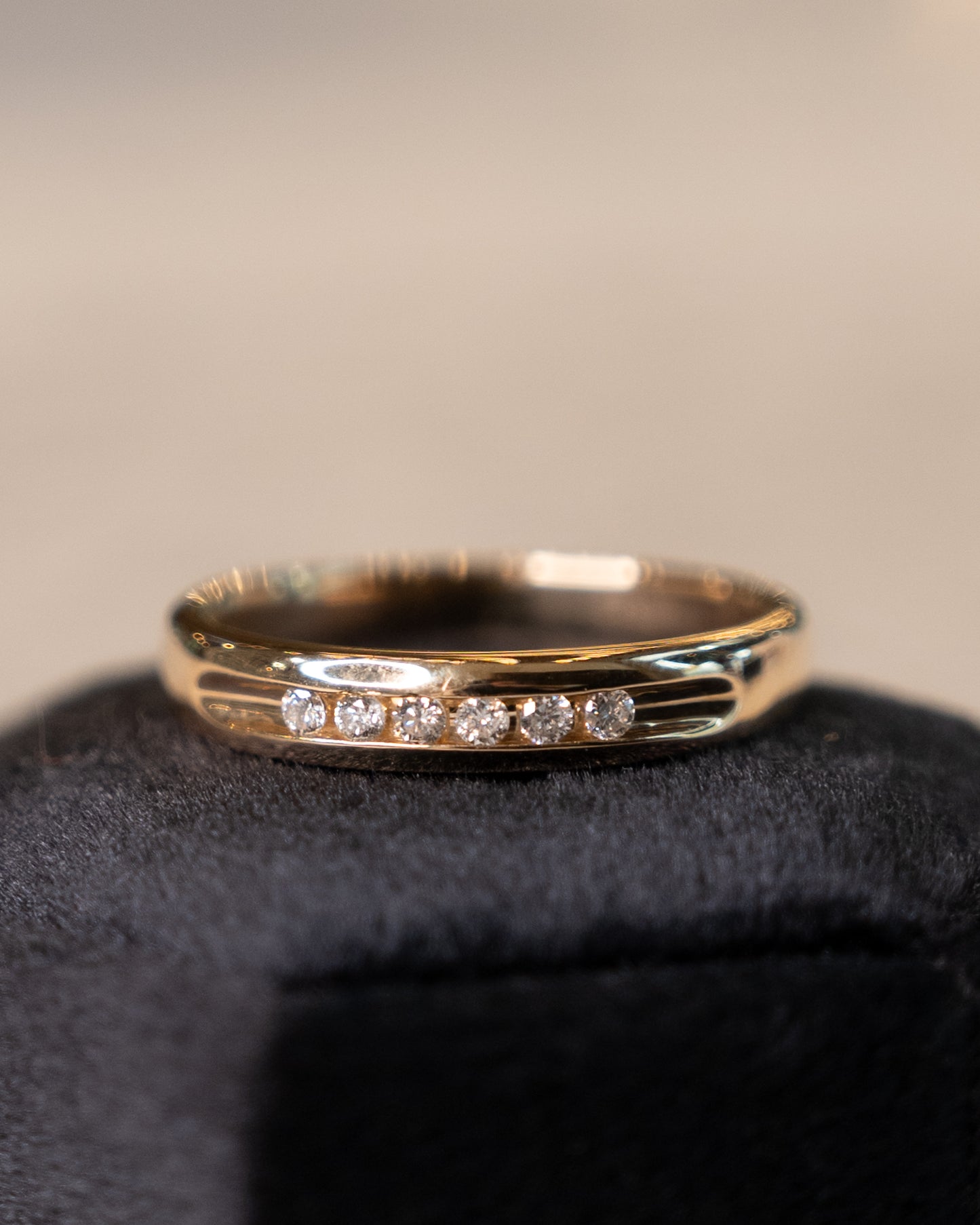 .90 Mens Diamond Wedding Band in 14k Yellow Gold