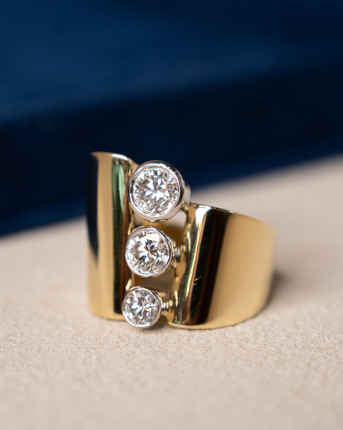1.50 Asymmetrical Diamond Cocktail Ring 18k