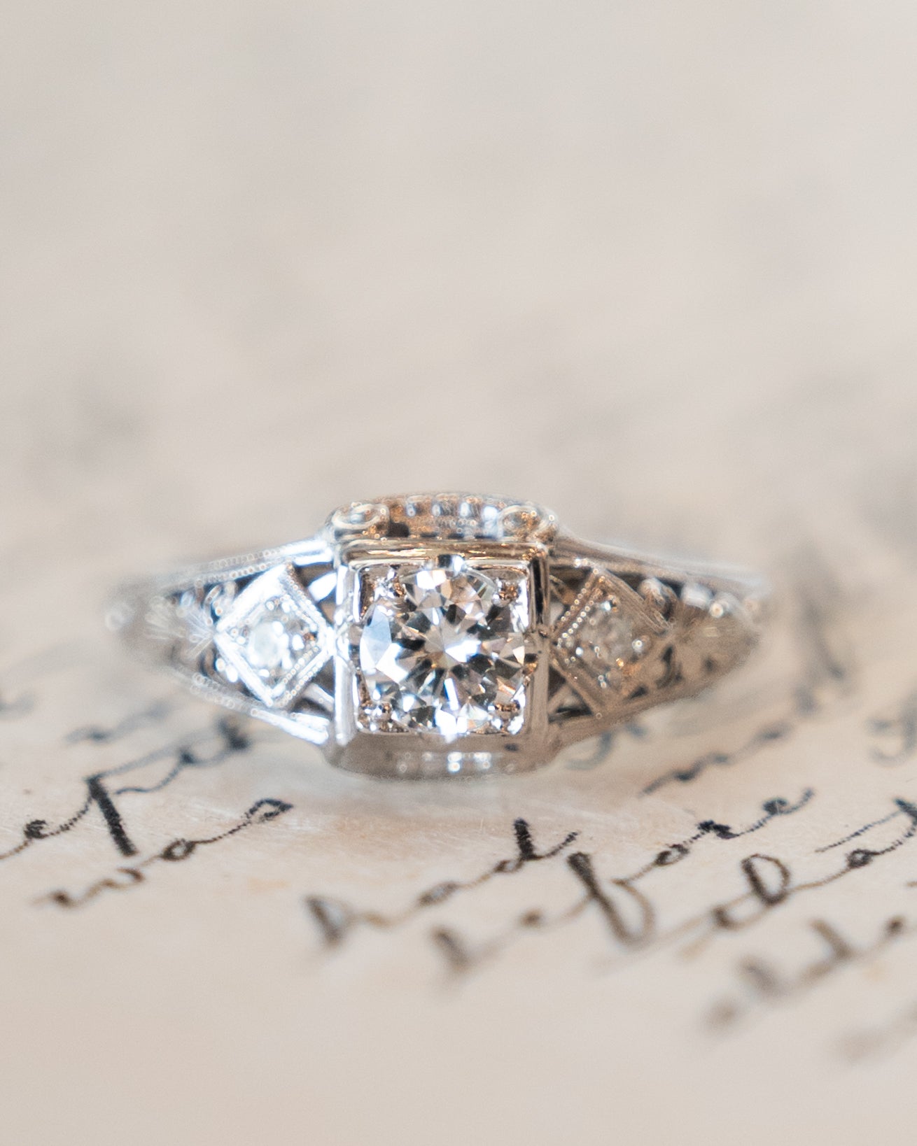 .32 Antique Deco Brilliant Diamond Engagement Ring 18k