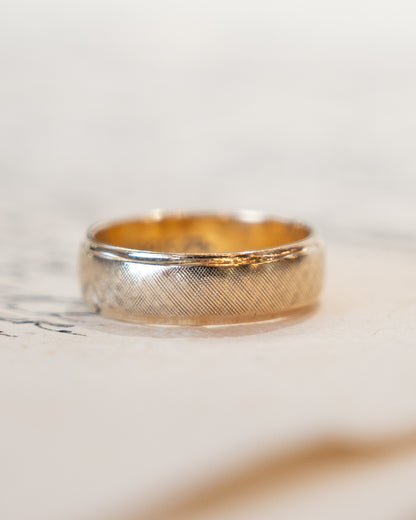 Mens 6mm Florentine Step Edge Wedding Band 14k