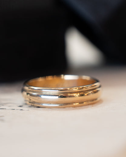 Mens Vintage Retro Ridged Wedding Band 14k