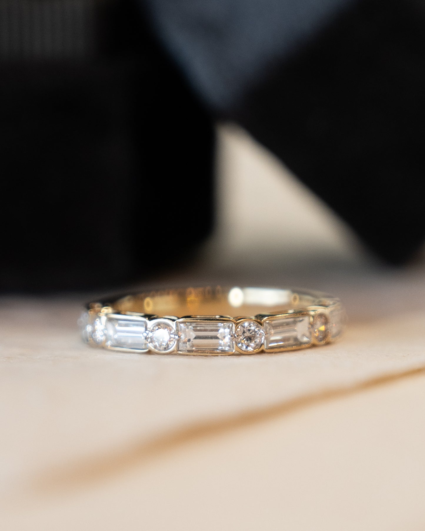 .94 Baguette & Round Diamond Wedding Band 14k