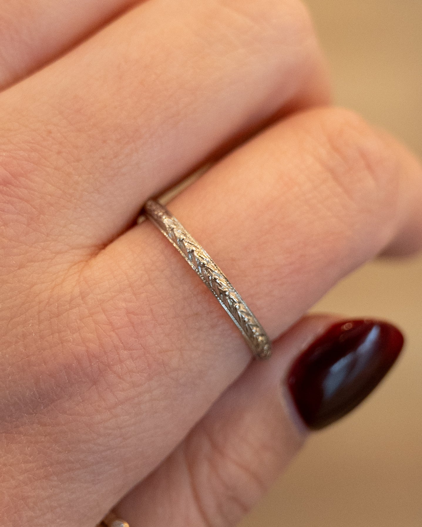 Mens Vintage Chevron Wedding Band 18k White Gold