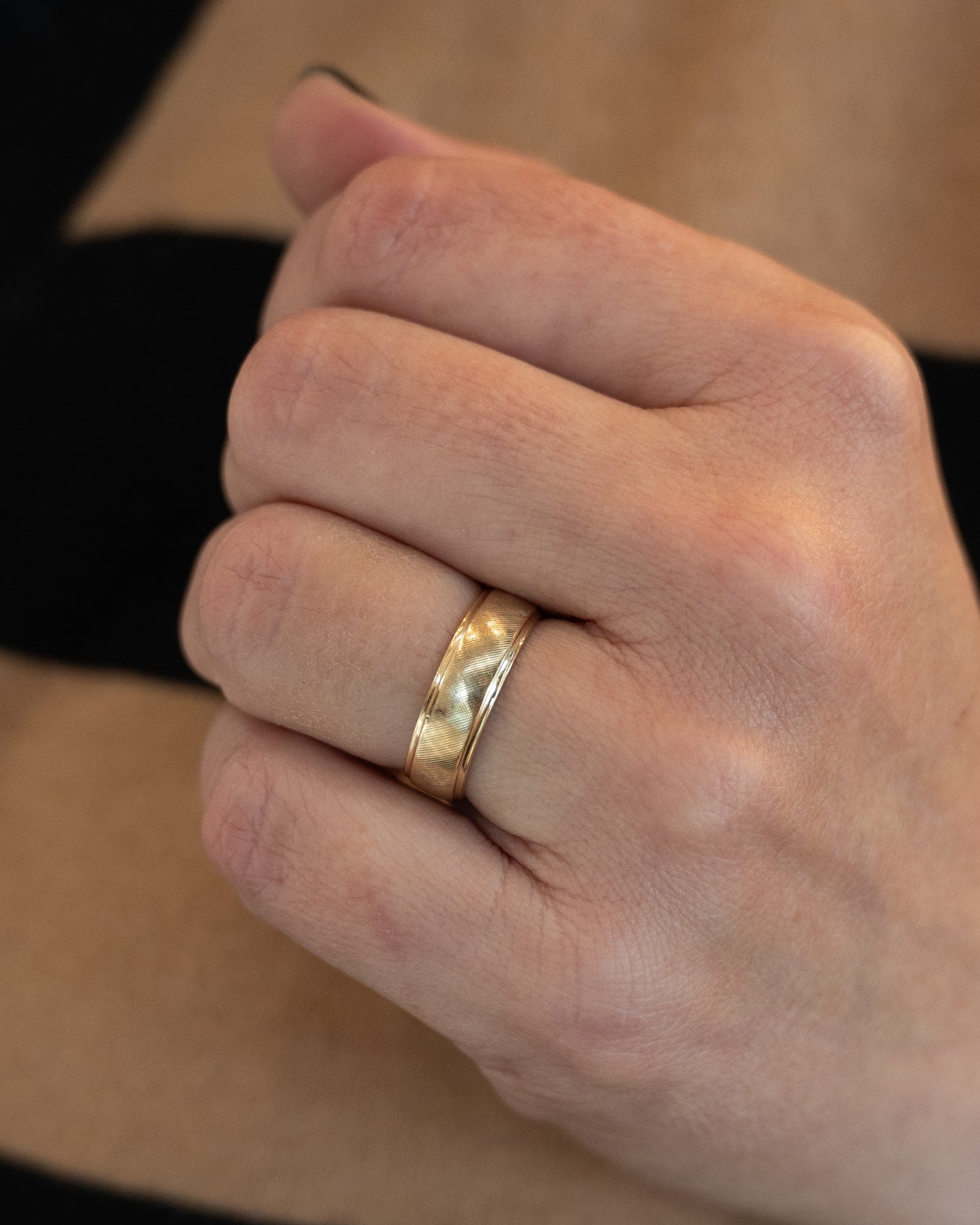 Mens 6mm Florentine Step Edge Wedding Band 14k