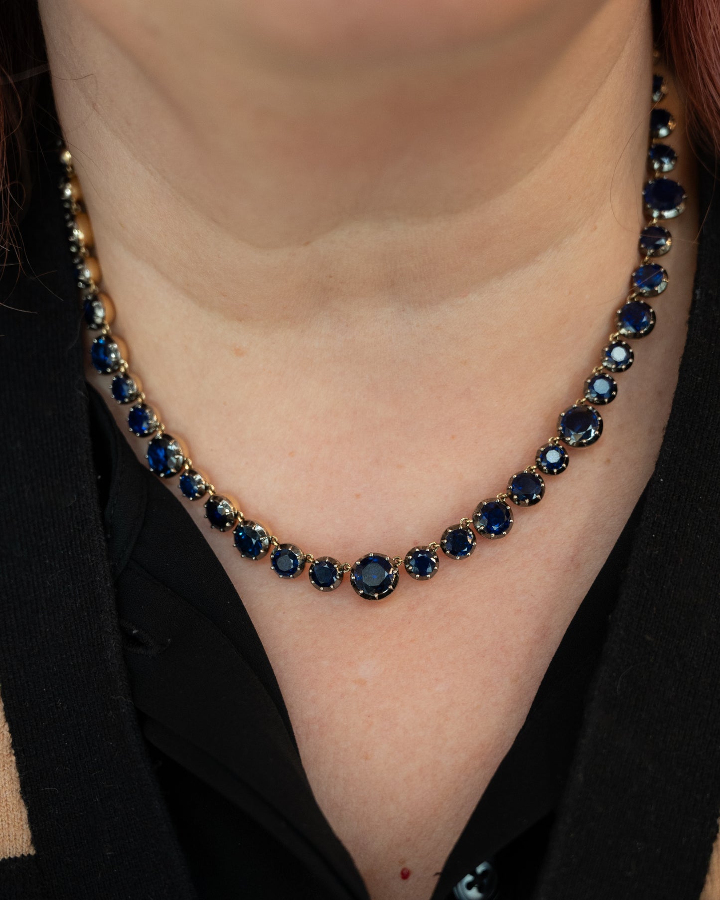 44.71 Round Cut Sapphire Necklace in 18k Yellow Gold