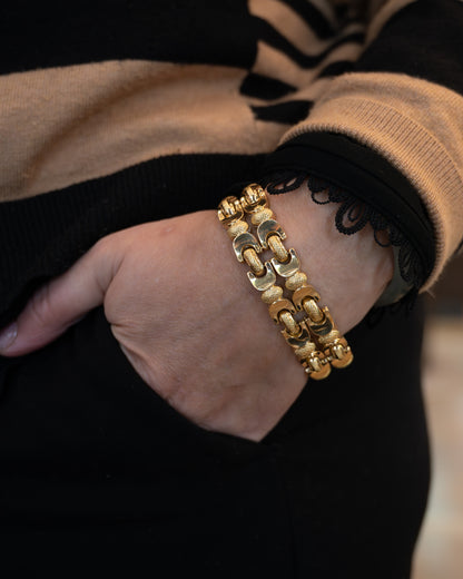 Vintage Retro Geometric Bracelet in 18k Yellow Gold