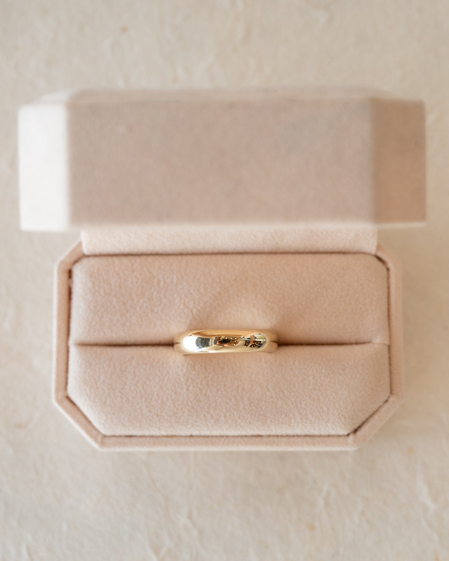 Mens 5mm Half Round Wedding Band 14k Yellow Gold