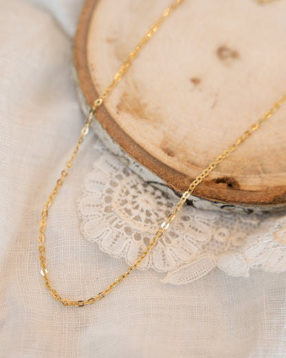 18" Oval Link Cable Chain Necklace in 14k Yellow Gold