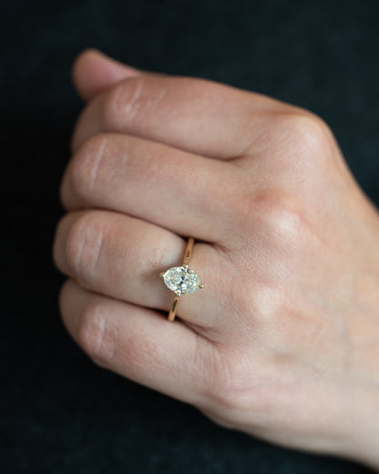 1.50 Oval Diamond Solitaire Engagement Ring in 14k