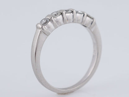 Wedding Band Modern .30ct Round Brilliant Diamonds in Platinum