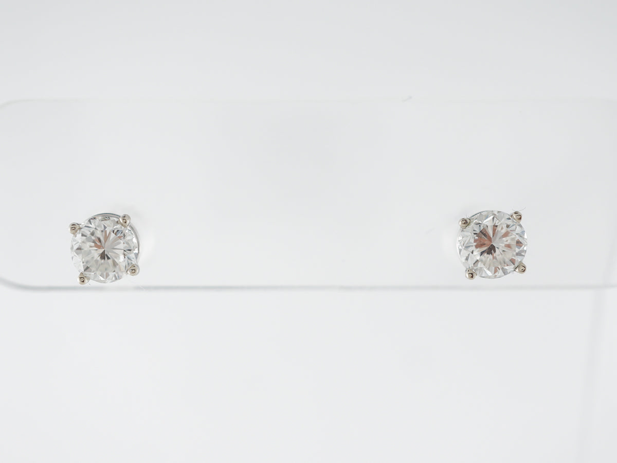 Beautiful Diamond Stud Earrings in 18k White Gold