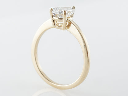 1 Carat Pear Cut Diamond Engagement Ring in Yellow Gold