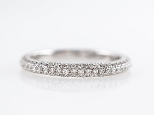 Round Brilliant Pave Diamond Wedding Band in 18k