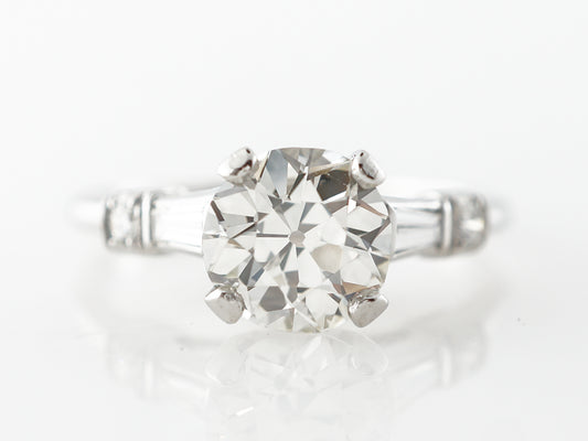 Classic Solitaire Diamond Engagement Ring in Platinum