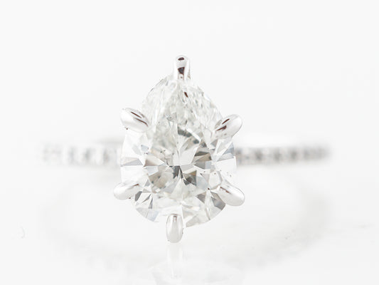 Pear Cut Diamond Engagement in 14k White Gold