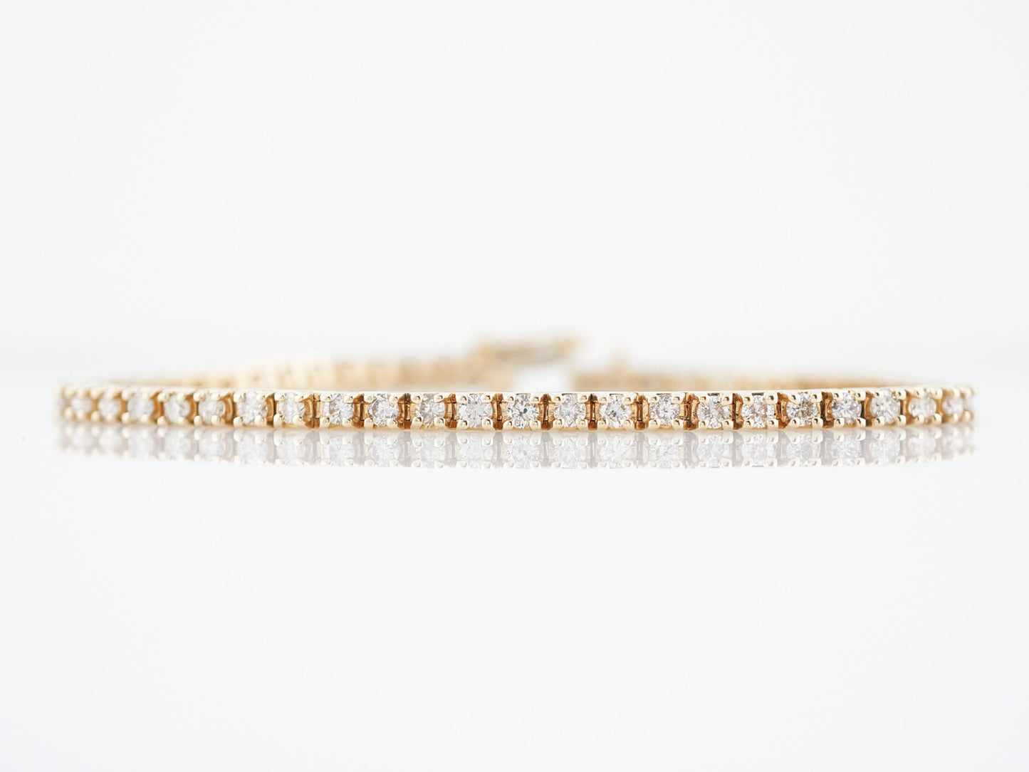 Modern Bracelet 3.30 Round Brilliant Cut Diamonds in 14k Yellow Gold