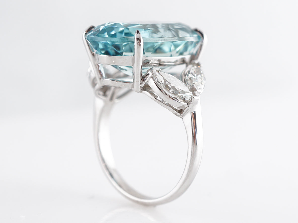 11 Carat Aquamarine Ring w/ Diamond Accents in 14k