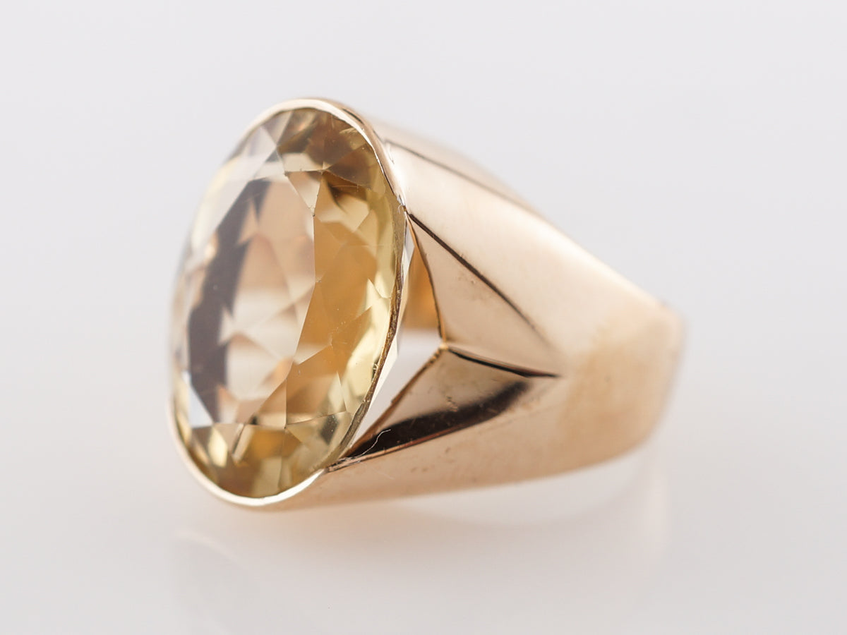 Vintage Solitaire Citrine Cocktail Ring in Yellow Gold
