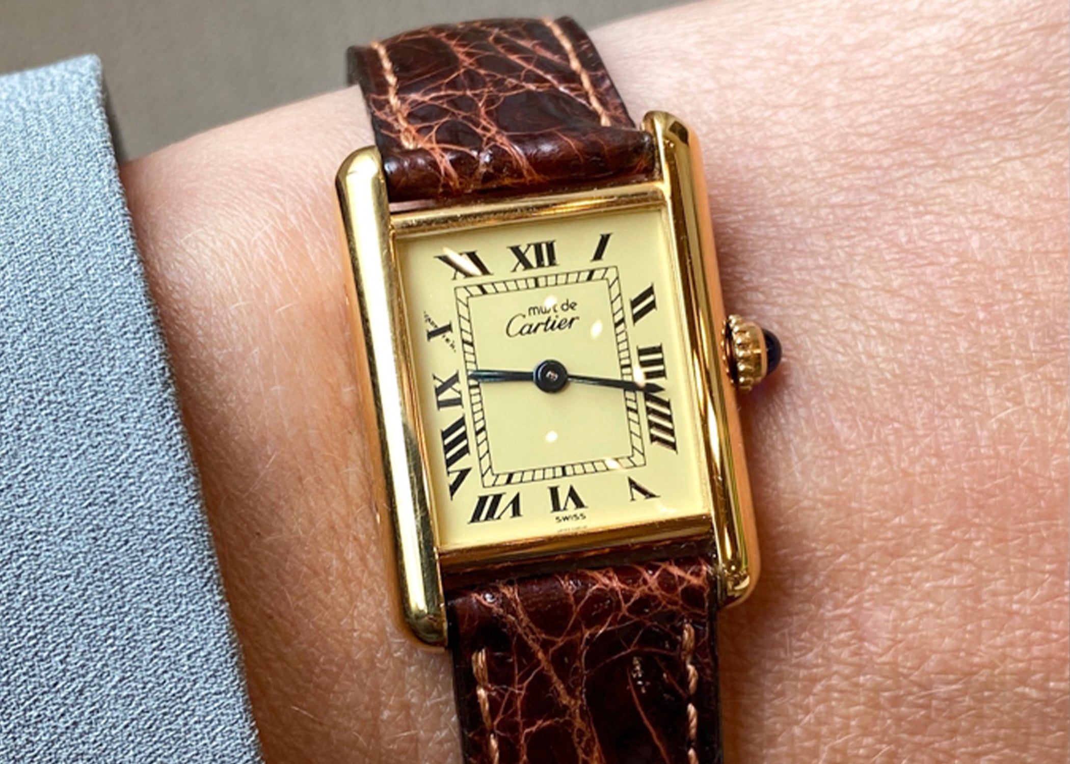 1613 Cartier Tank Women s Watch in Yellow Gold Vermeil Filigree