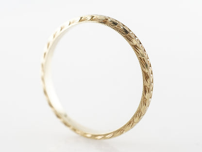 Vintage Art Deco Engraved Wedding Band in 14k Yellow Gold