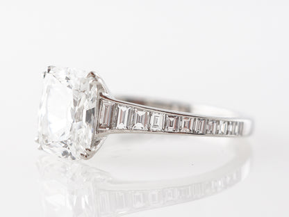 2 Carat Cushion Cut Diamond Engagement Ring in Platinum