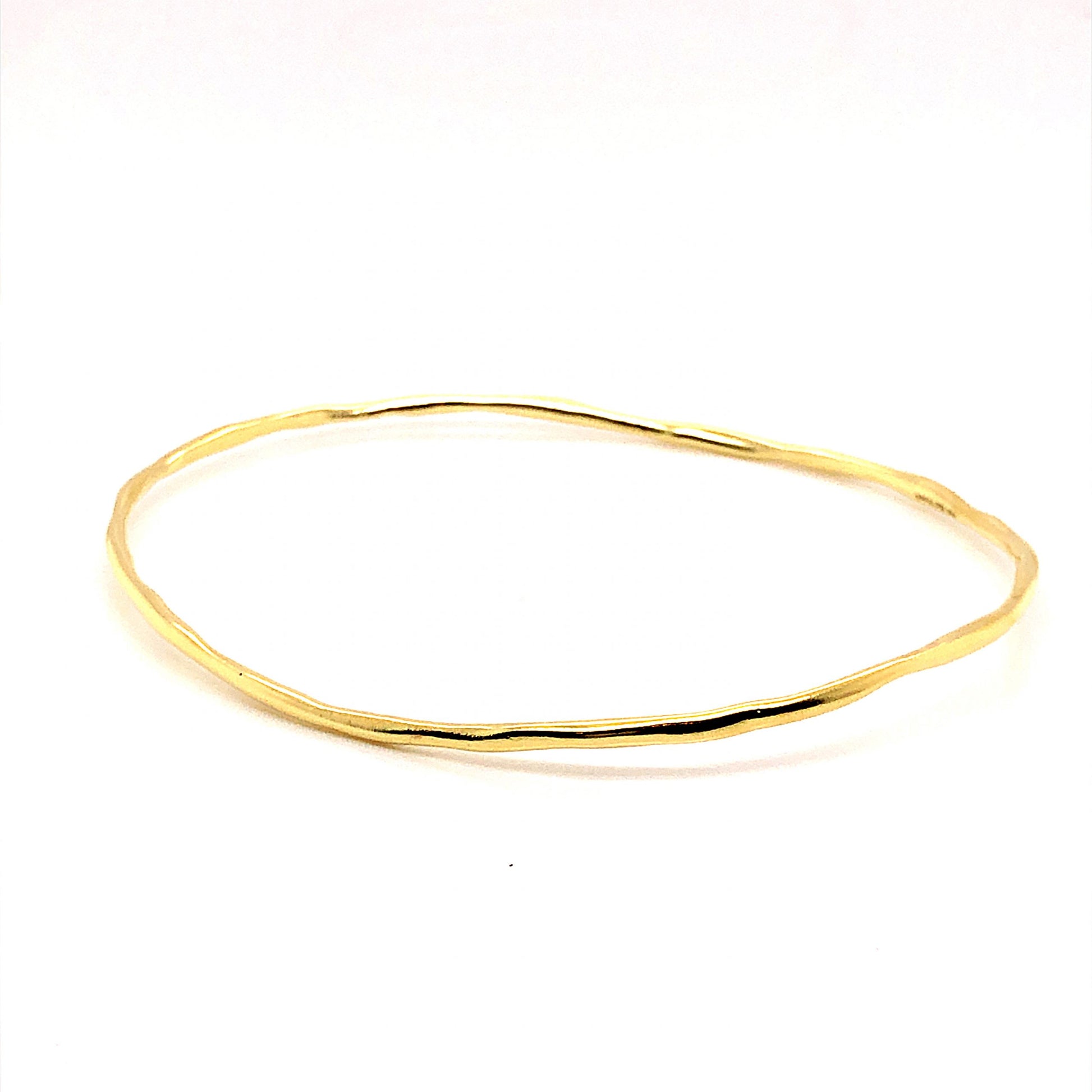 Thin Bangle Bracelet in 18k Yellow Gold