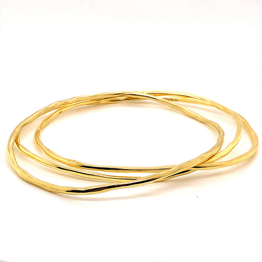 Thin Bangle Bracelet in 18k Yellow Gold