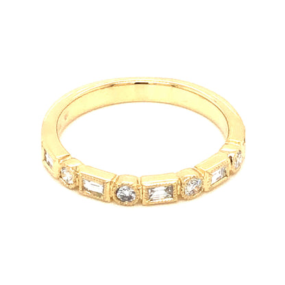 .33 Baguette & Round Brilliant Diamond Band in Yellow Gold