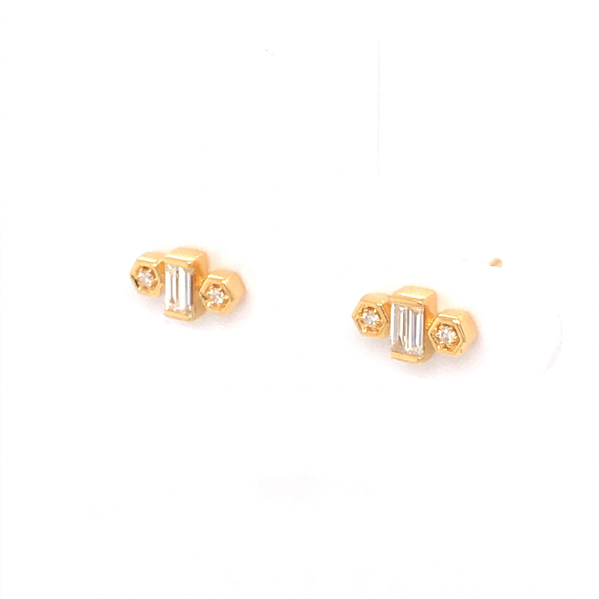 .17 Baguette Diamond Earrings in 18k Yellow GoldComposition: 18 Karat Yellow GoldTotal Diamond Weight: .17 ctTotal Gram Weight: 1.7 gInscription: 750