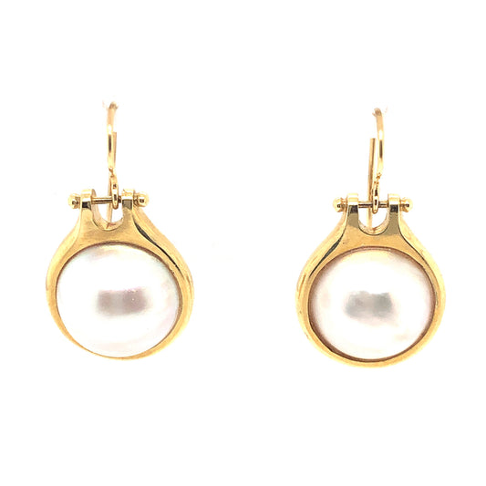 Pearl Dangle Earrings in 18k Yellow Gold