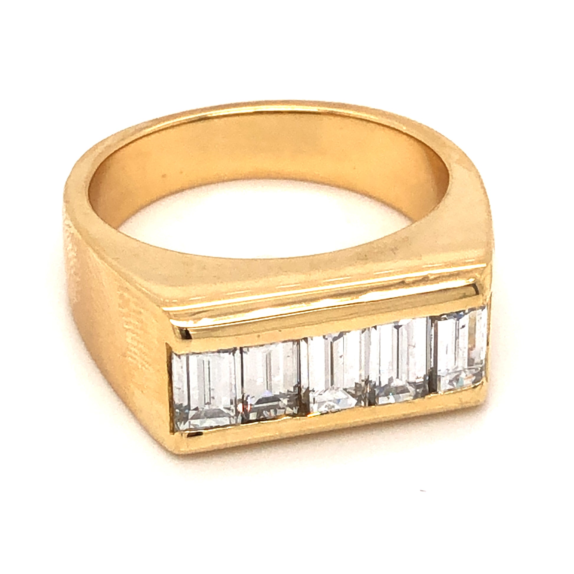 1.60 Baguette Cut Diamond Cocktail Ring in 18k Yellow GoldComposition: PlatinumRing Size: 8.5Total Diamond Weight: 1.60 ctTotal Gram Weight: 15.4 gInscription: 18K