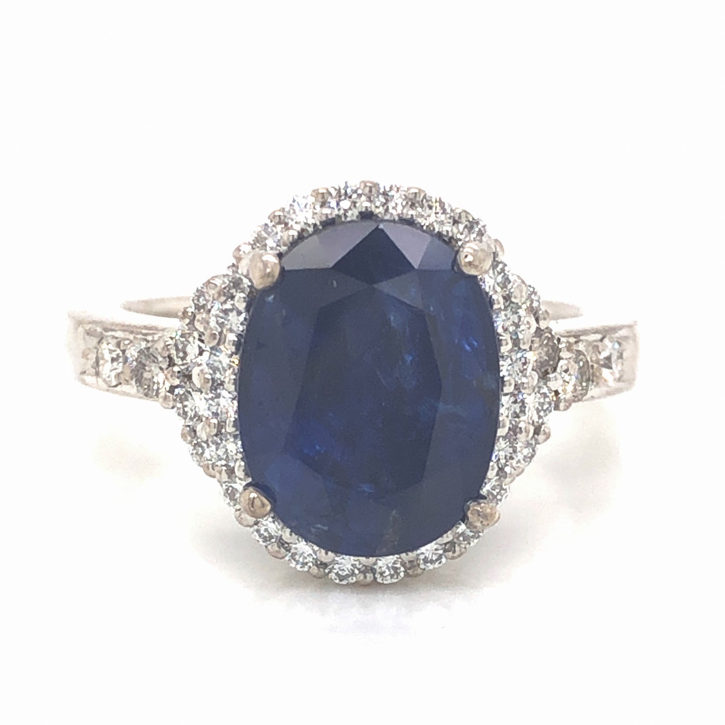 4.15 Oval Sapphire & Diamond Engagement Ring in 18k