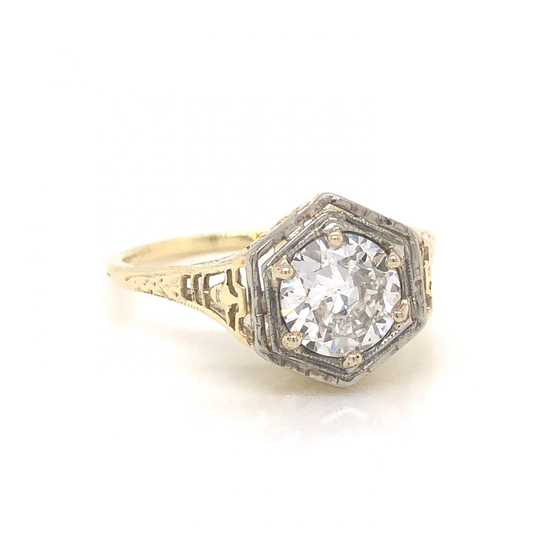 .86 Two-Toned Art Deco Diamond Engagement Ring in 14kComposition: Platinum Ring Size: 7.25 Total Diamond Weight: .86ct Total Gram Weight: 2.6 g Inscription: 14k
      