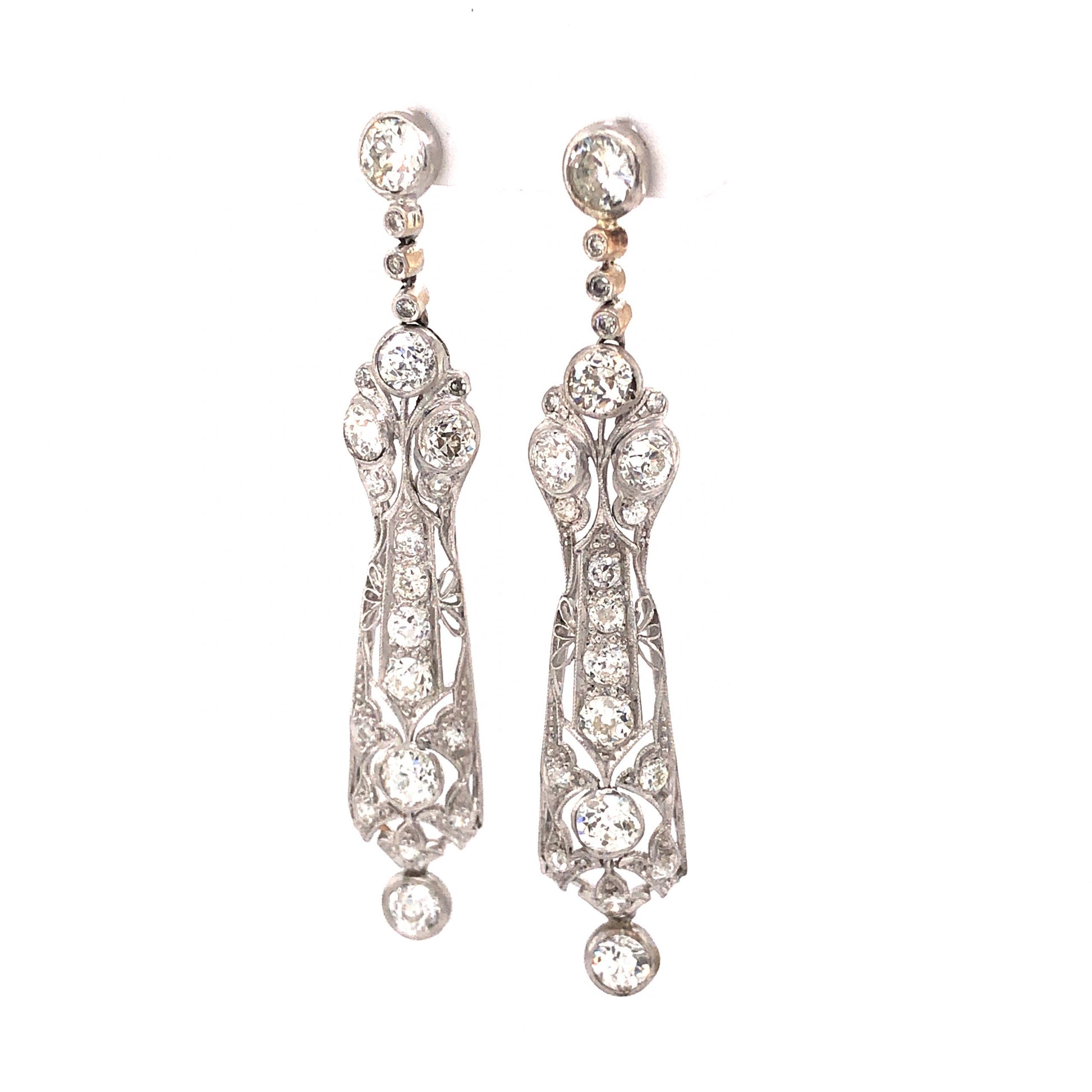 6.22 Art Deco Diamond Drop Earrings in PlatinumComposition: PlatinumTotal Diamond Weight: 6.22 ctTotal Gram Weight: 13.7 g