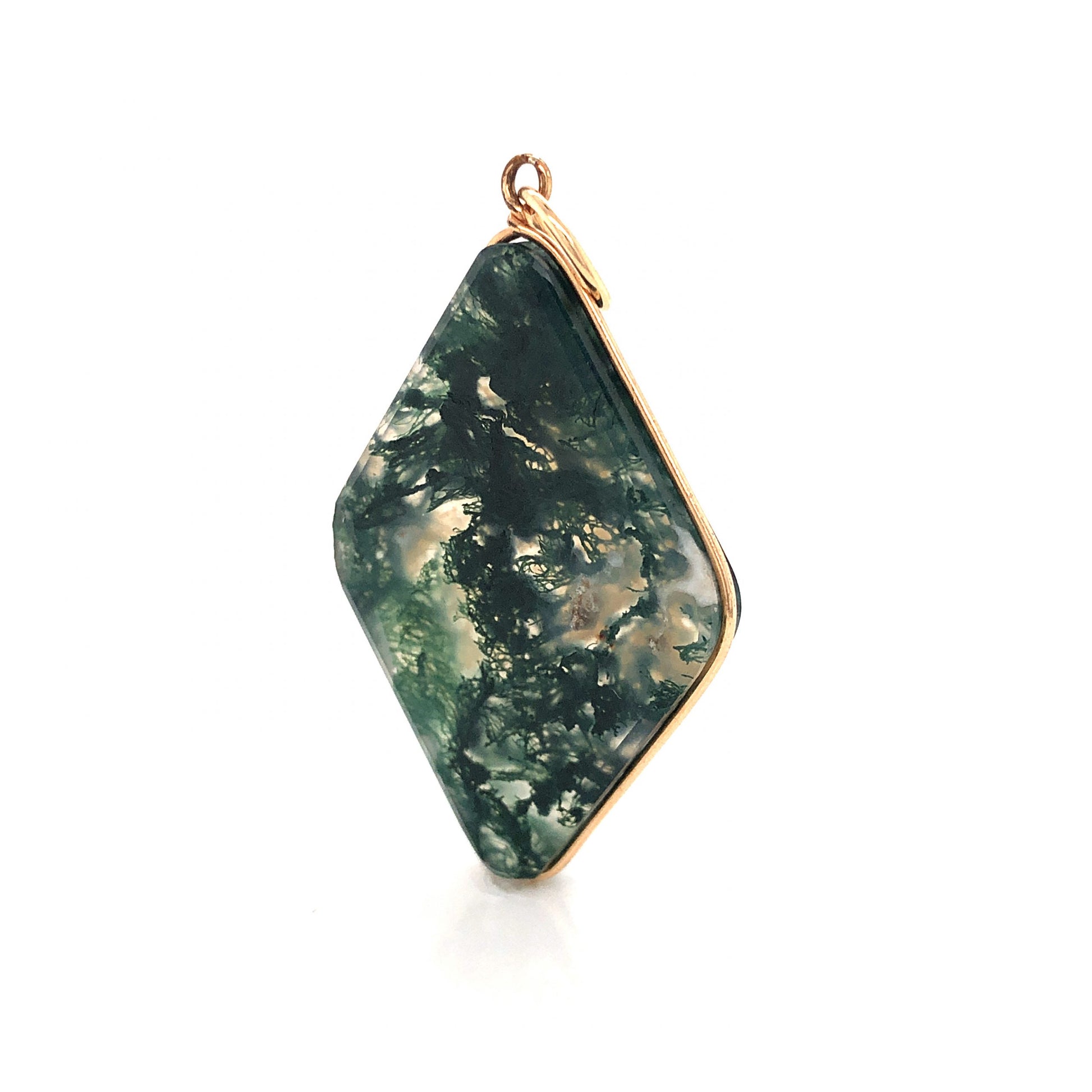 Moss Agate Pendant in 14k Yellow GoldComposition: 14 Karat Yellow Gold Total Gram Weight: 6.9 g