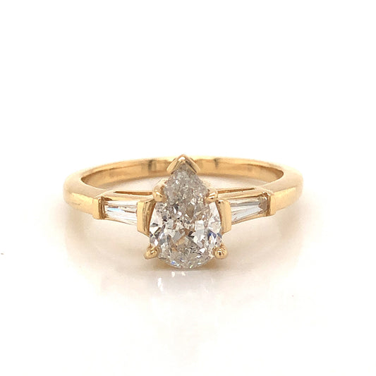 1.01 Pear Cut Diamond Engagement Ring in 14k Yellow Gold