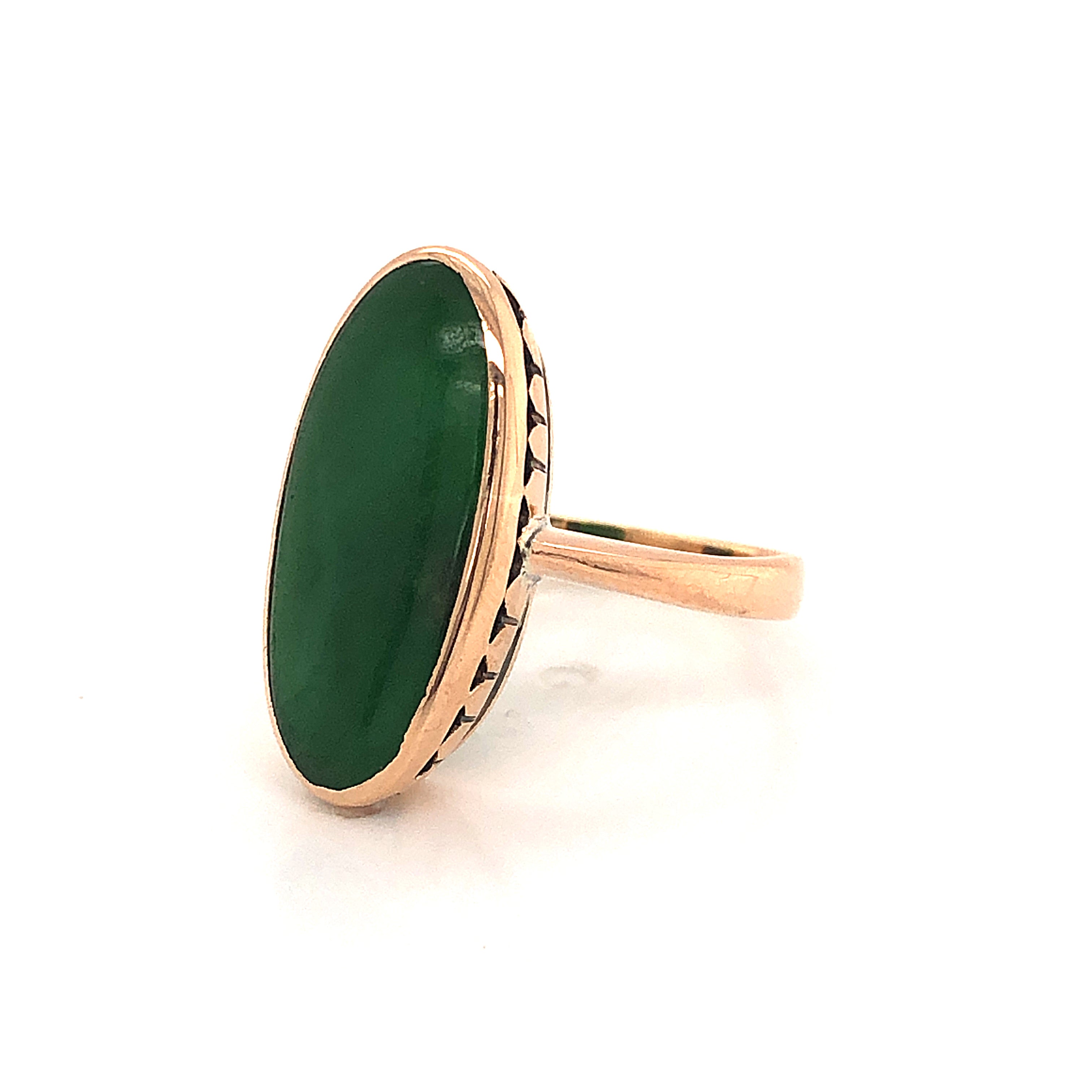 Mid-Century Elongated Oval Jade Ring in 14k Yellow Gold - Filigree