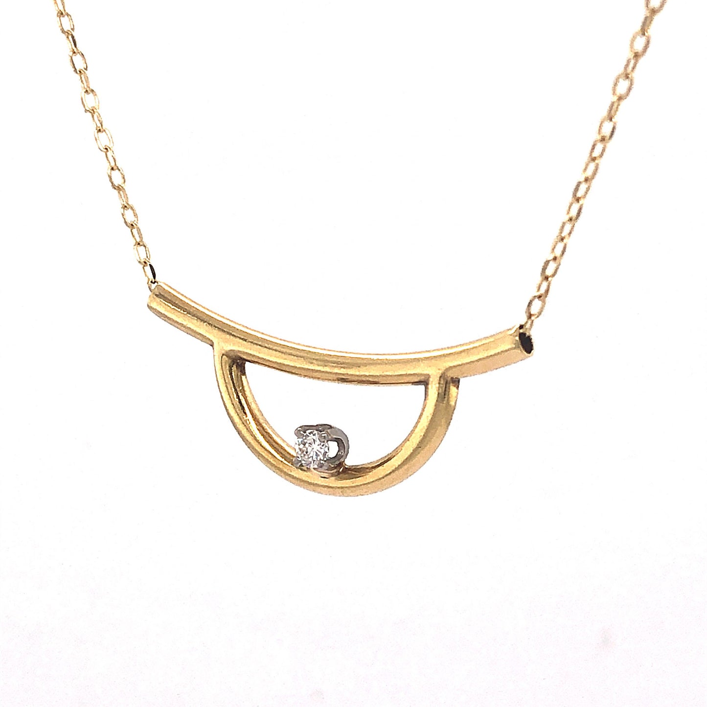 Semi Circle Bar Pendant Necklace in 14k Yellow Gold