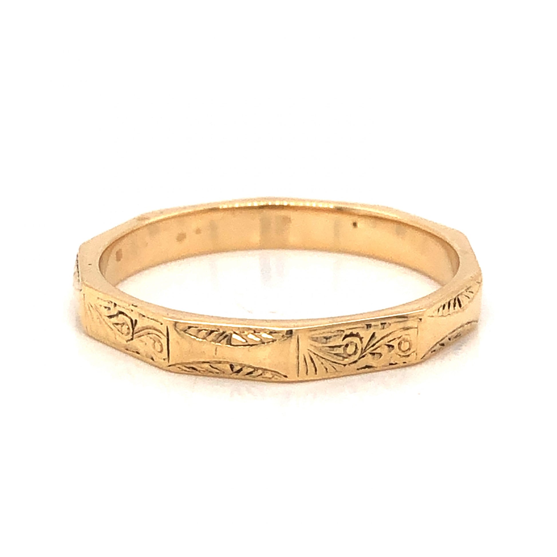 Victorian Engraved Wedding Band in 18k Yellow GoldComposition: 18 Karat Yellow Gold Ring Size: 7.25 Total Gram Weight: 2.9 g Inscription: Stamped English hallmarks, 18
      