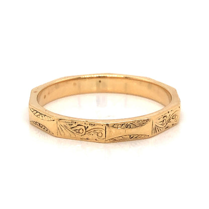 Victorian Engraved Wedding Band in 18k Yellow Gold