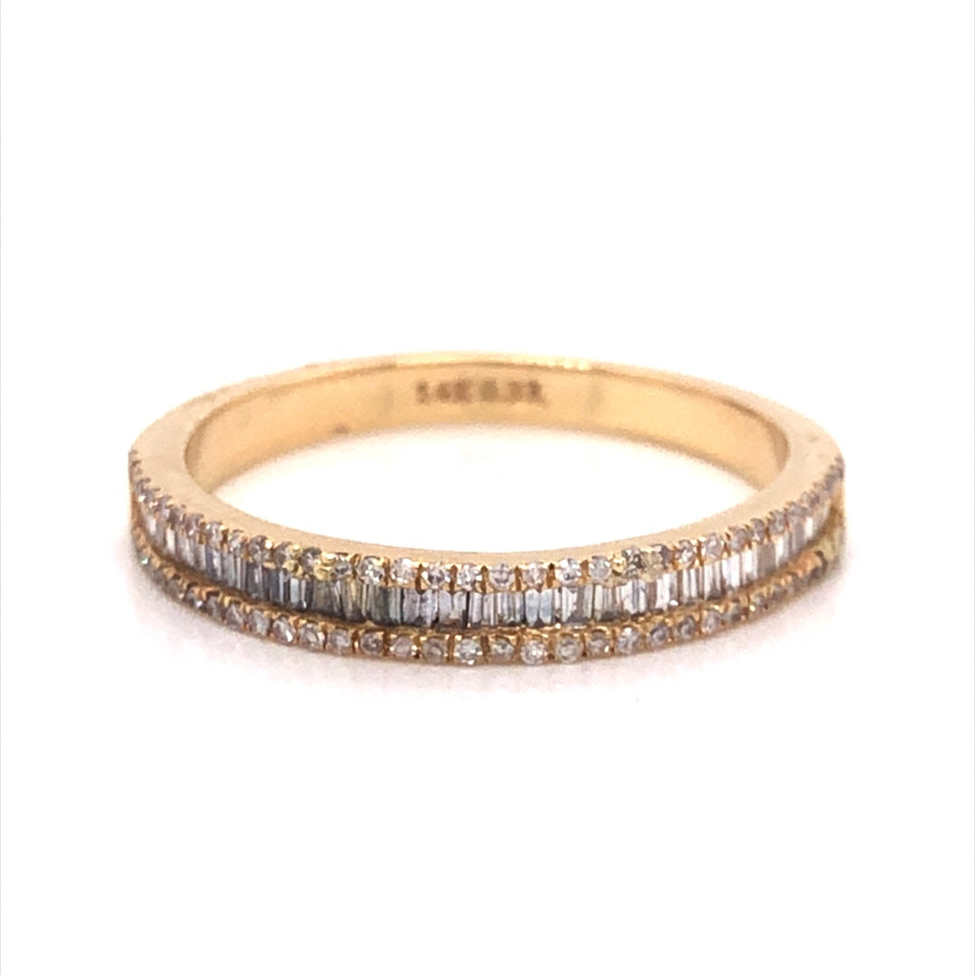 Round & Baguette Pave Diamond Band in 14k Yellow GoldComposition: 14 Karat Yellow Gold Ring Size: 7 Total Diamond Weight: .33ct Total Gram Weight: 2.2 g Inscription: 14k 0.33
      