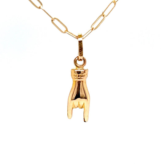 Good Luck Pendant Necklace in 14k Yellow Gold