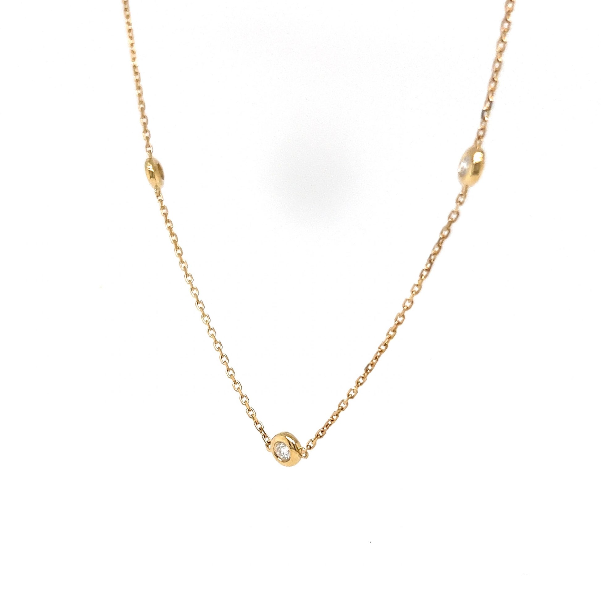 Round Diamond Bezel Necklace in 14k Yellow Gold
