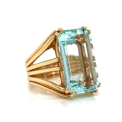 Mid-Century Aquamarine Cocktail Ring in 14k Yellow Gold