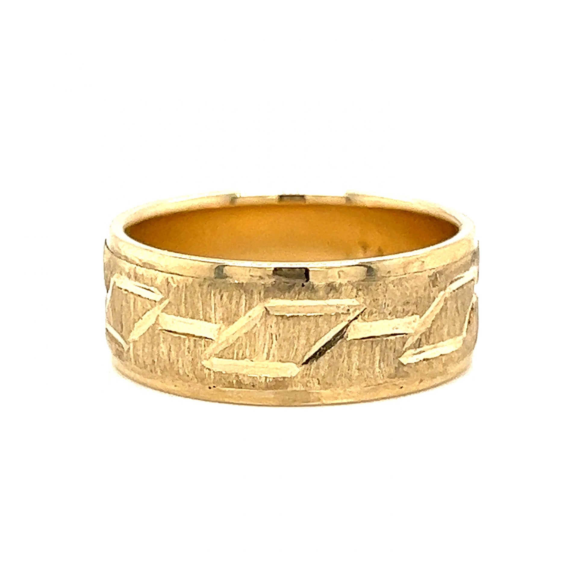 Engraved Textured Wedding Band in 14k Yellow GoldComposition: 14 Karat Yellow GoldRing Size: 6.5Total Gram Weight: 6.0 gInscription: 14k