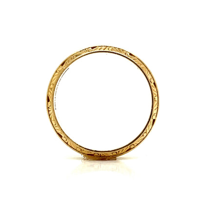 Men's Vintage Engraved Edge Wedding Band in 14k Yellow Gold