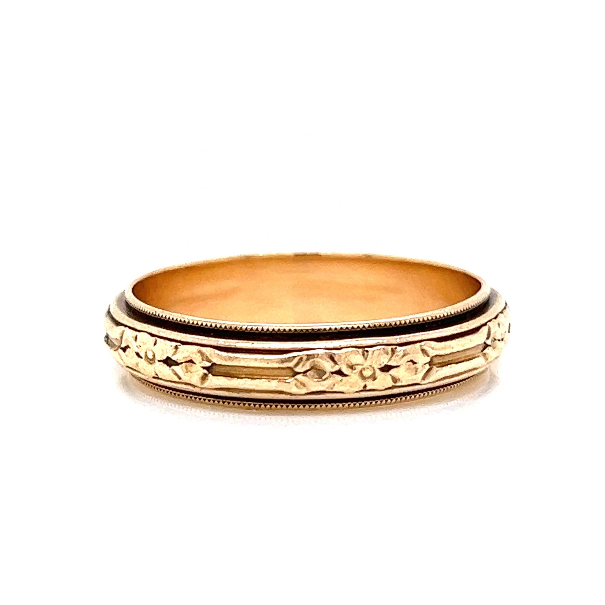 Men's Antique Engraved Wedding Band in 14k Yellow Gold