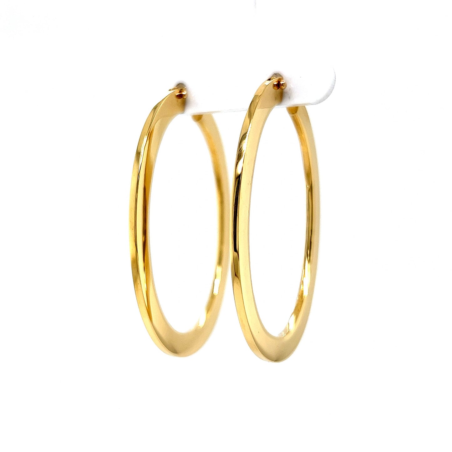 Flat Oval Hoop Earrings in 18k Yellow Gold