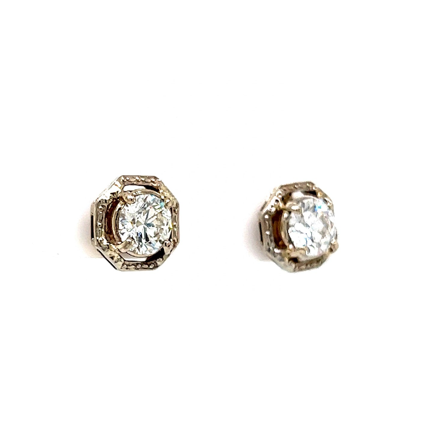 1.02 Round Brilliant Diamond Stud Earrings in Platinum & 14k