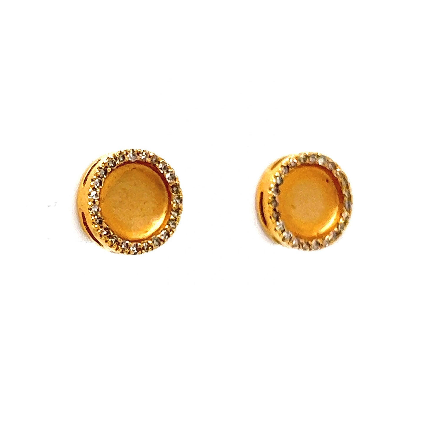 Pave Diamond Edge Circle Stud Earrings in 14k Yellow Gold